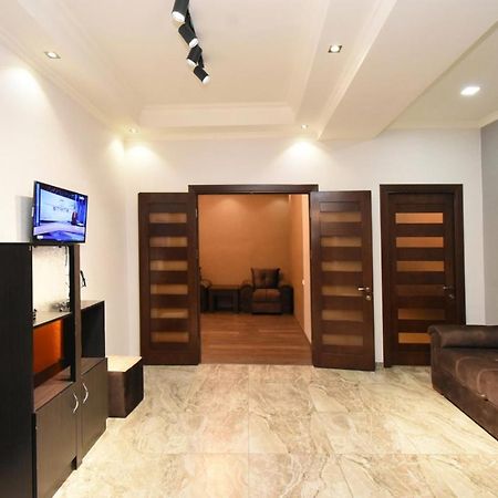 Ferienwohnung Malibu Erivan Exterior foto