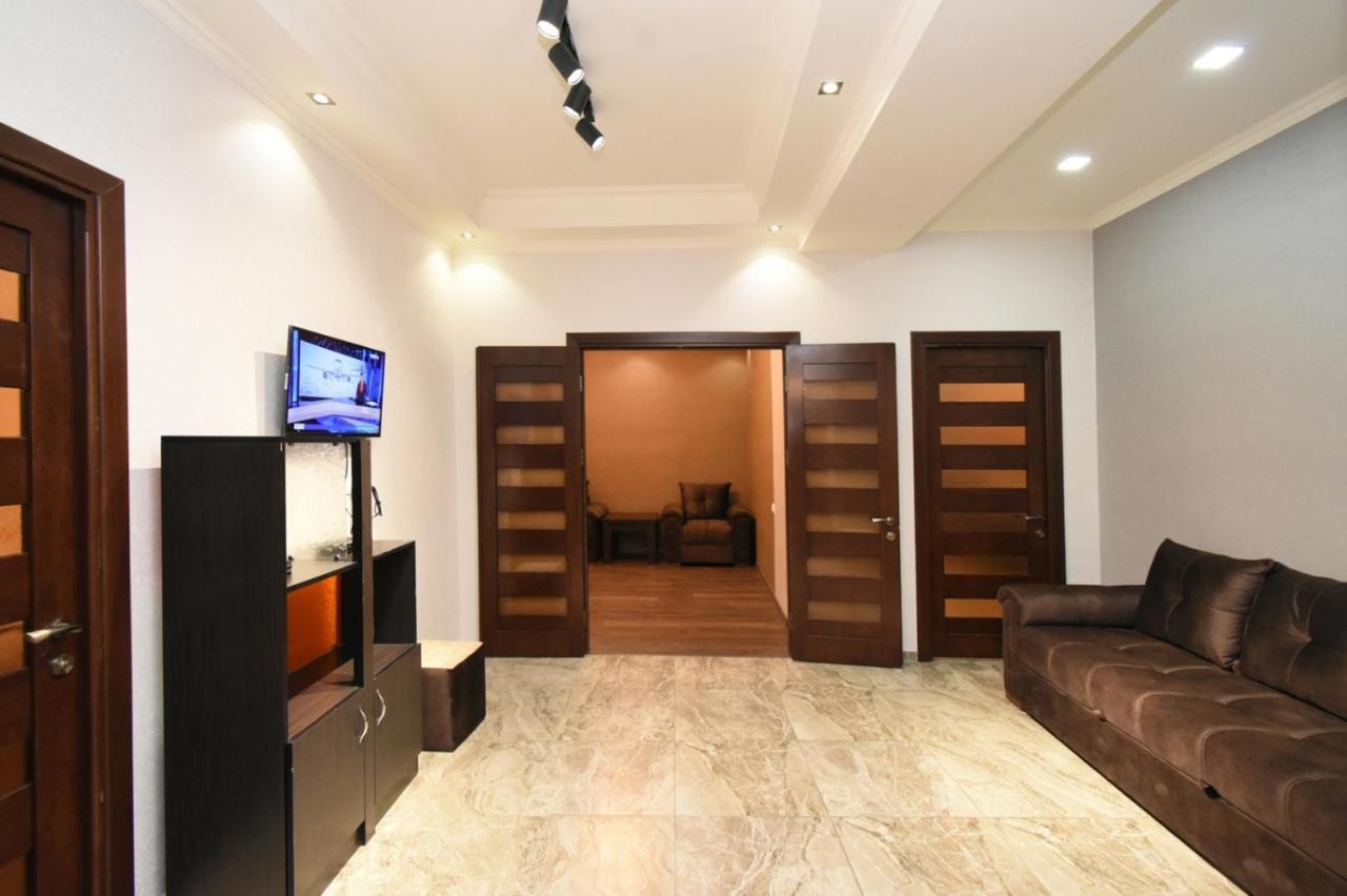 Ferienwohnung Malibu Erivan Exterior foto