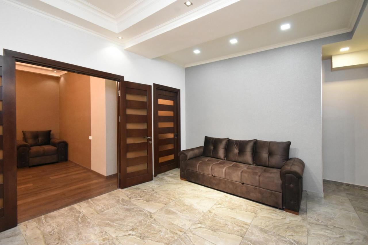 Ferienwohnung Malibu Erivan Exterior foto