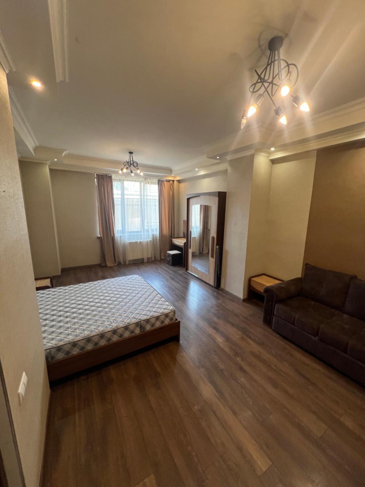 Ferienwohnung Malibu Erivan Exterior foto