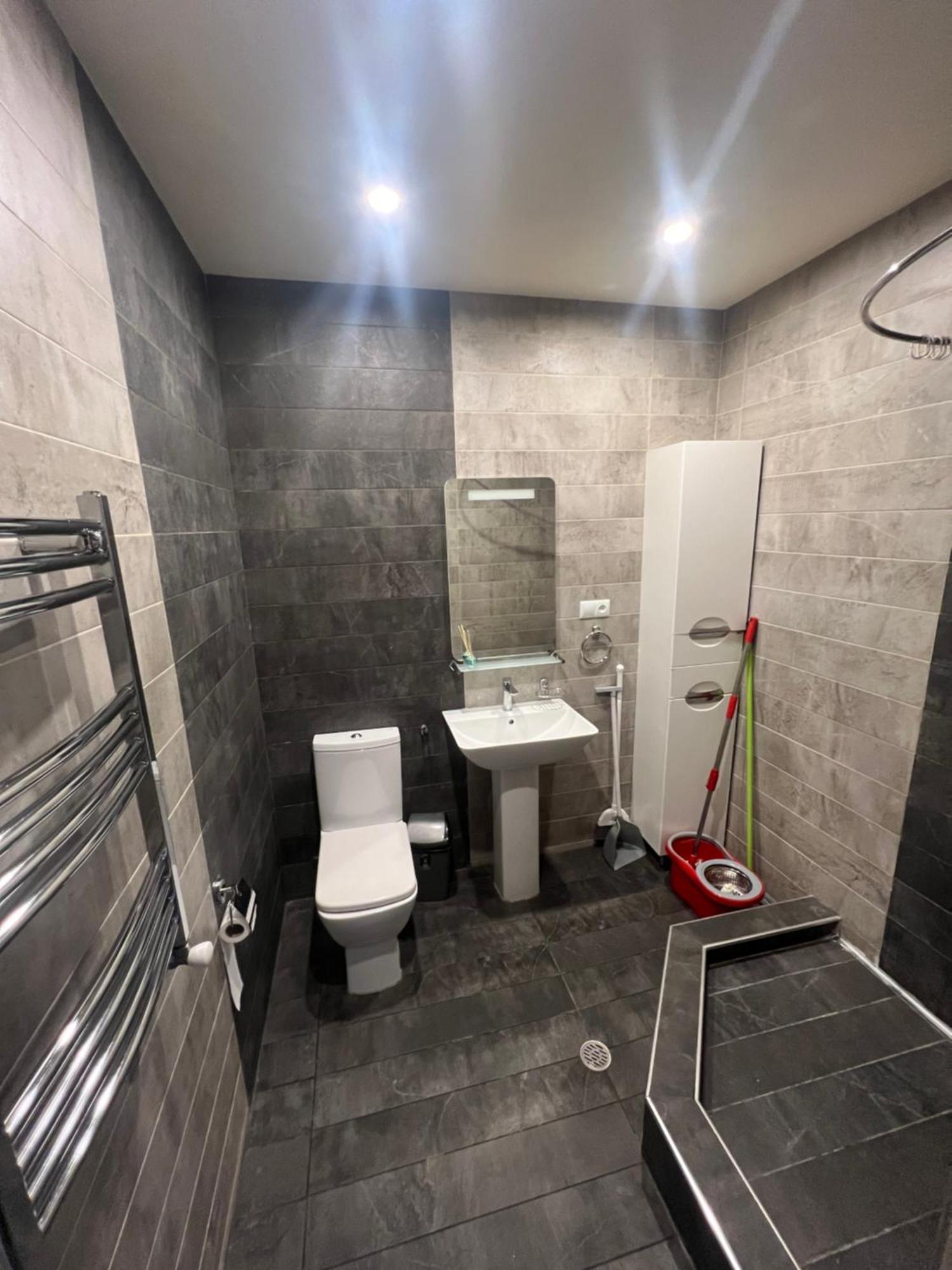 Ferienwohnung Malibu Erivan Exterior foto